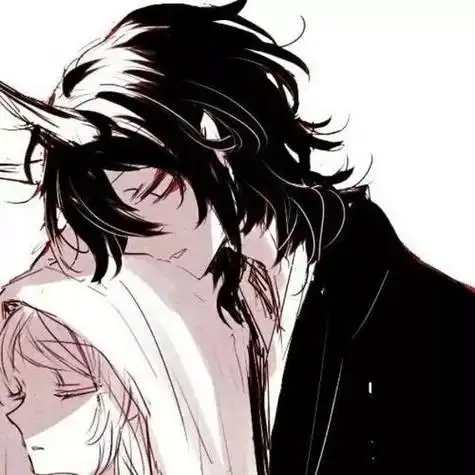 真人情侣头像一人一半动漫高清黑色霸气