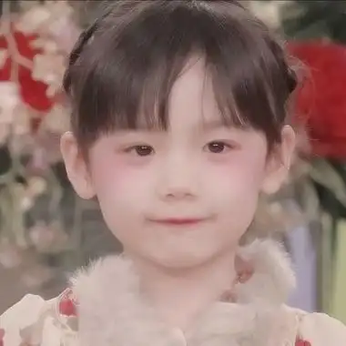 开怀大笑小女孩图片头像同一个小女孩可爱大笑图片高清头像