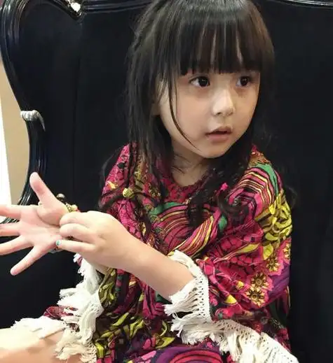 刘楚恬头像图片 头像图片大全 -【爱个性】