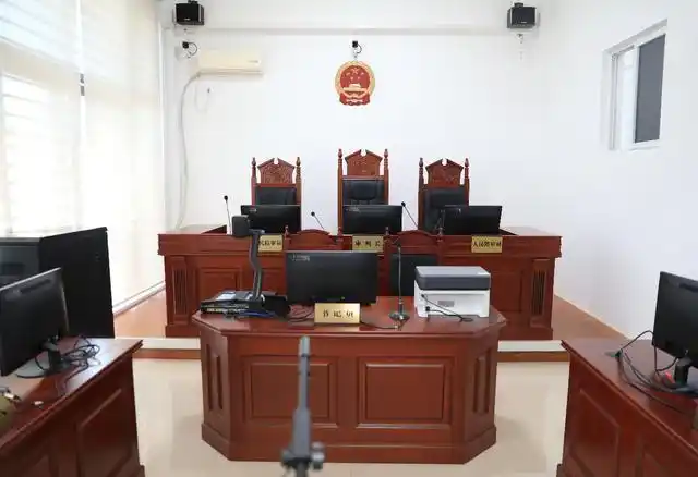 小场所 大作为!海城刑事速裁法庭揭牌启用