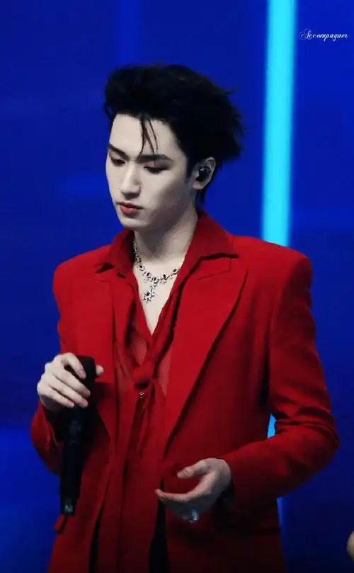 严浩翔叁重楼暨出道四周年演唱会##严浩翔 舞台风暴##严老师我需要手