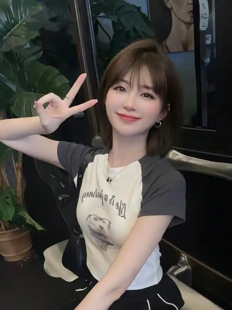 夏天就适合短发清清爽爽.脸长脸女生千万别错过!显脸小减龄~  - 抖音