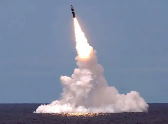 三叉戟ii(ugm-133"三叉戟"Ⅱ型导弹)