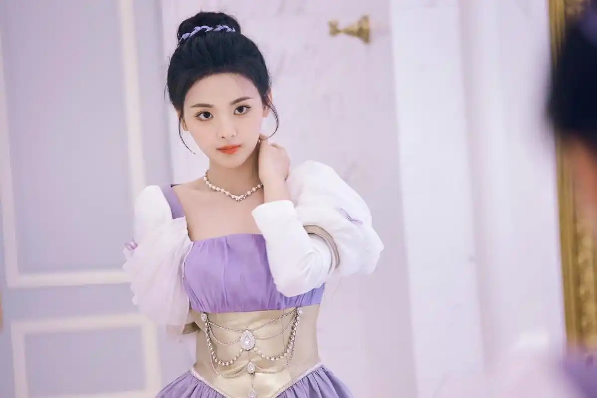 杨超越白丝太性感了