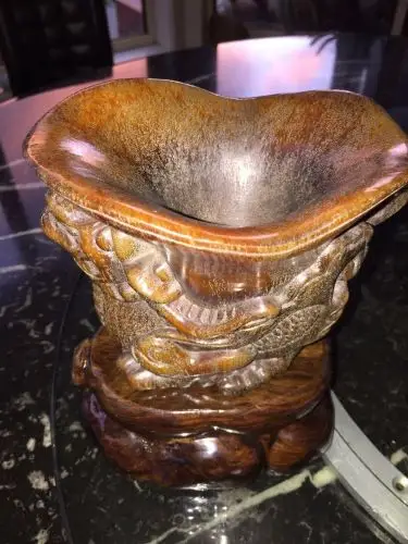 一对老金丝犀牛角雕鉴定详情