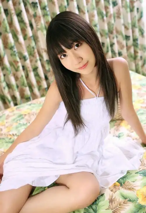 日本少女国民偶像柏木由纪清纯性感写真图片