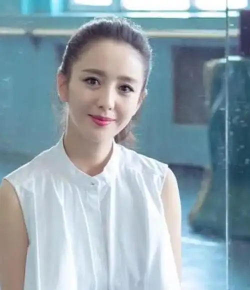 有种整容叫佟丽娅离婚前夫陈思诚变化不大而她却像换个人