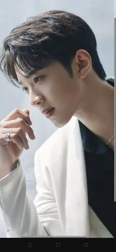 赖冠霖真的好帅