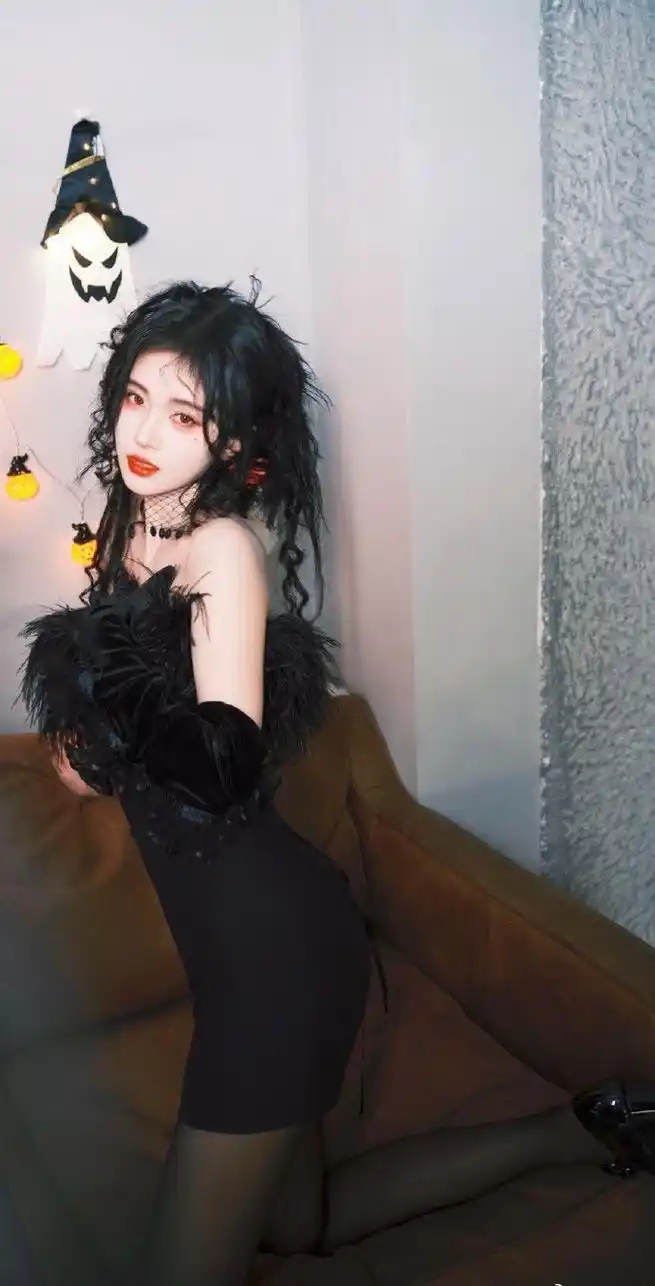 鞠婧祎暗黑系壁纸写真