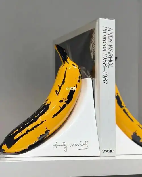 andywarhol香蕉书压