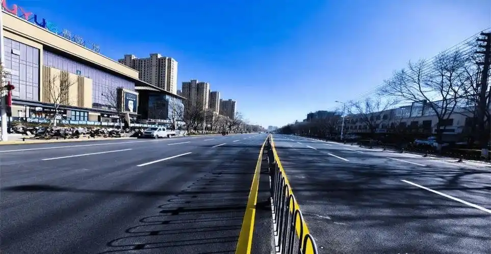 焕然一新滕州这条路沥青路面覆铺提升完工