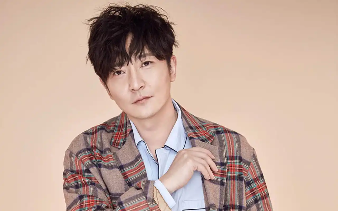 郭京飞潮流时尚写真图片壁纸