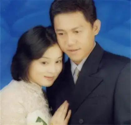 【图】赵明明现任老公是谁? 其当年与英宁离婚之谜大公开