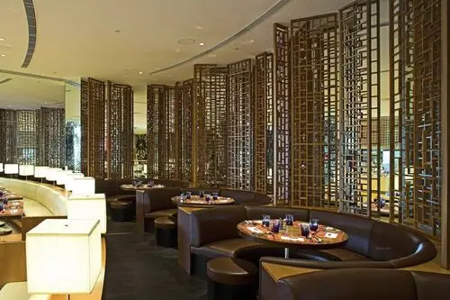 高档餐厅装修效果图