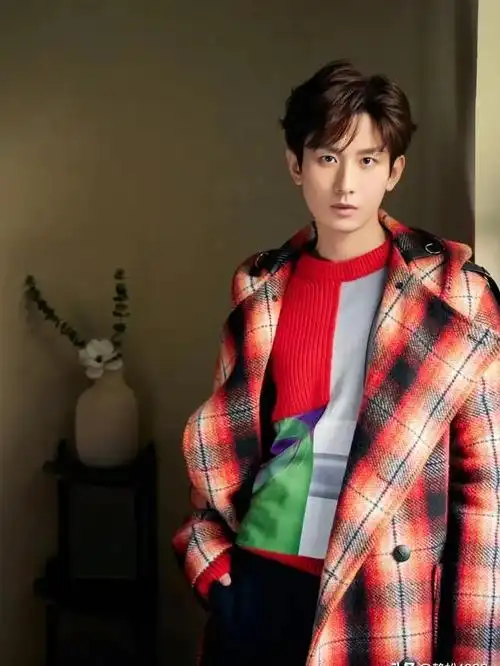 谁才是内娱真正的性感美男子,王星越10王一博第9于适第2肖战第1