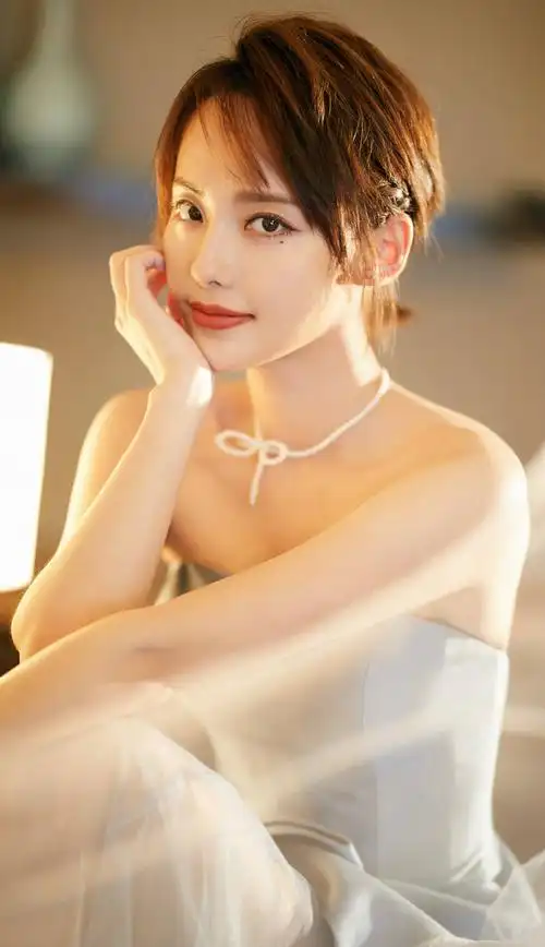 琼瑶女郎张嘉倪嫁入豪门却不被婆婆承认如今凭影视剧实力翻红