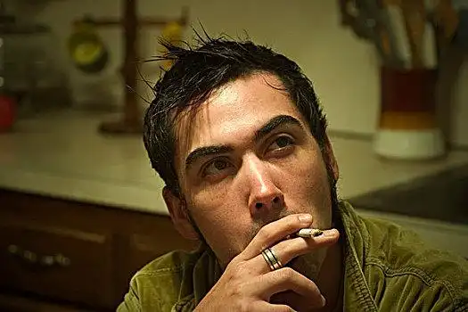 吸手指图片_吸手指图片大全_吸手指图片下载