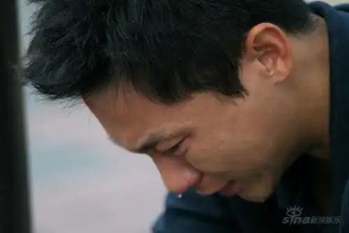 绝密押运天津热拍李晨片场痛哭流涕附图