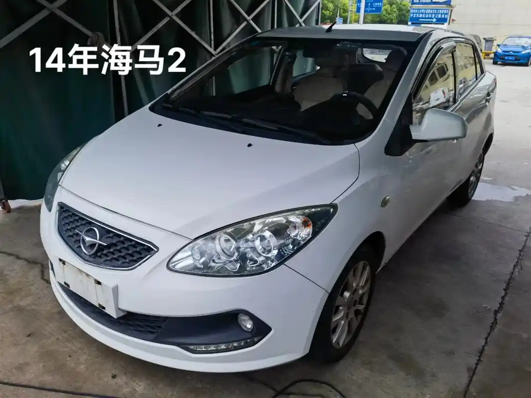 14年自动挡海马2!美女一手车!车况原版无事故 - 抖音