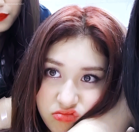 o.i嘟嘴不开心可爱gif动图_动态图_表情包下载_soogif