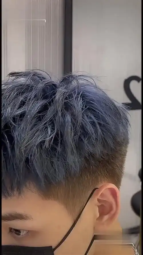 雾霾蓝灰色 男生发色 男士发型参考-时尚视频-搜狐视频