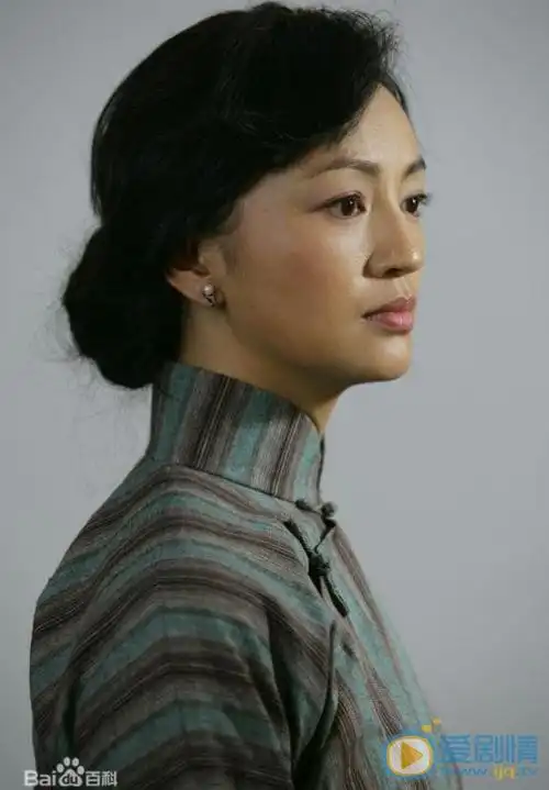 罗海琼《借枪》剧照 罗海琼高清写真_罗海琼高清剧照