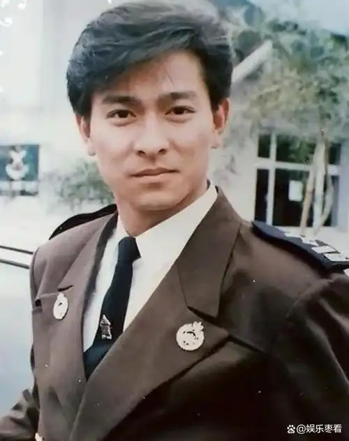 刘德华在内地的演唱会日期终于确定,将于4月23日举行!