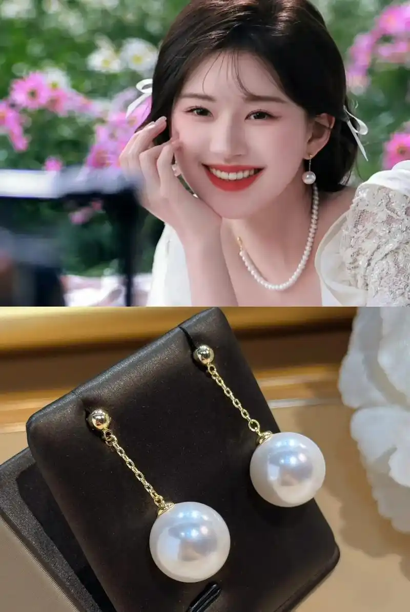 跟着明星戴珍珠.甜妹赵露思.如今珍珠不再是阿姨妈妈辈的专属, - 抖音