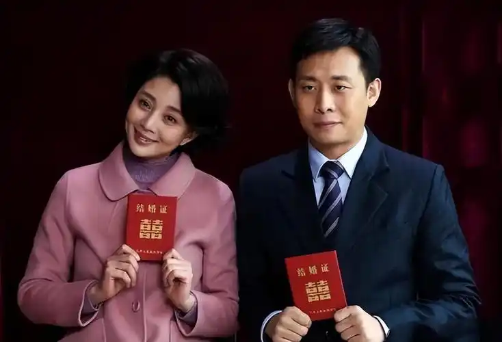 回顾央视钱琳琳我这辈子正确的决定就是带着儿子嫁给丈夫张译