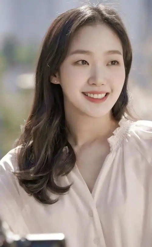 金高银周冬雨单眼皮照样美得动人同款清透眼妆你得这样画才行