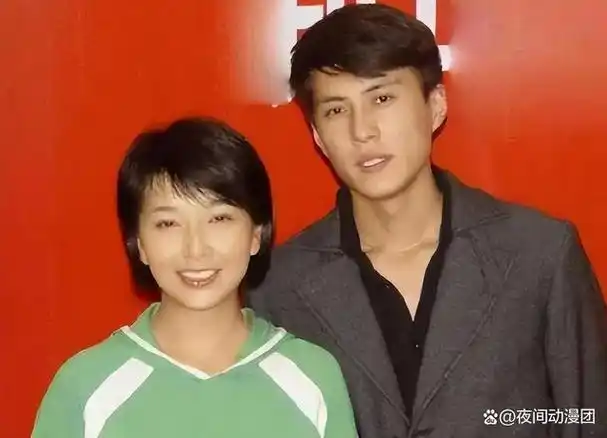 江珊现任丈夫曝光:比前任靳东还要帅,还是我们熟悉的男演员