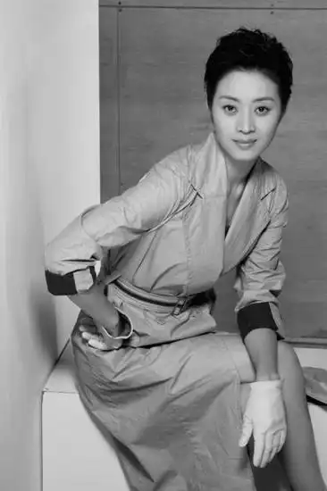 范志博携手王志飞《十万人家》献礼改革开放