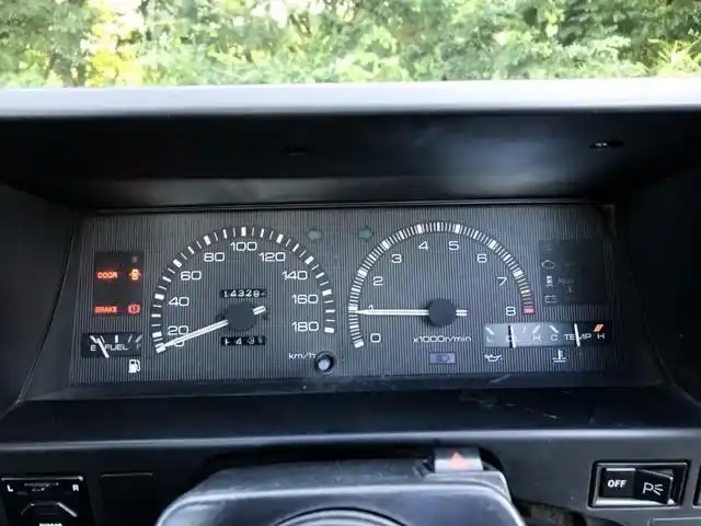 只存在美好记忆中的车-丰田ae86/trueno