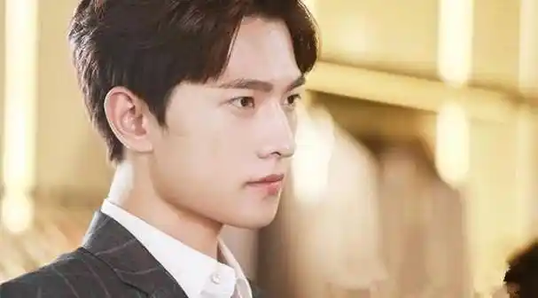 军艺的"四大校草":杨洋沈腾上榜,他居然也位列其中?_沙溢_印象_巅峰