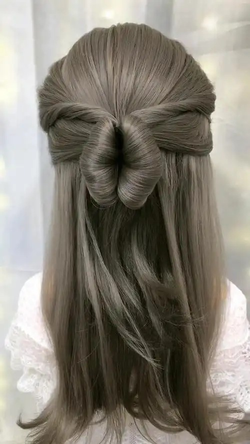 40岁女人还只会扎马尾?试试这款编发,简单几步又气质