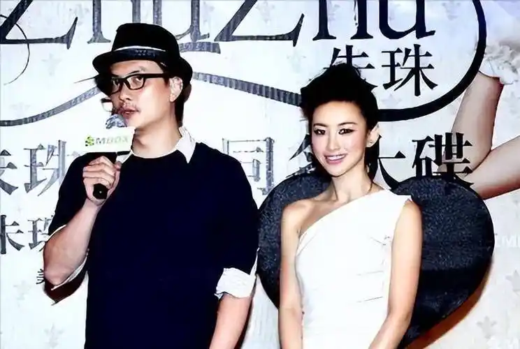 "京圈名媛"朱珠:八次入选全球最美面孔,甩法拉利总裁嫁清华博士_网友