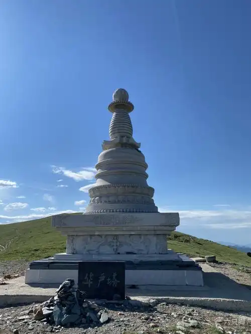 20210621登华北屋脊五台山叶斗峰30611米也是山西最高峰