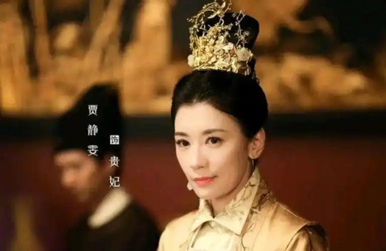 贾静雯在成化十四年中饰演的万贵妃独享恩宠的传奇女子