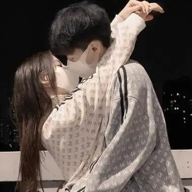 真人情侣头像超甜高清一对两张图片情侣头像二人专用微信图片大