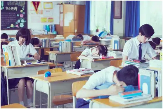 校园电影青春xkiss与你青春不散场