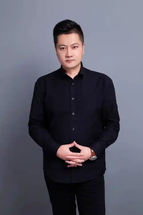 设计师郑坚喜获interior design智能家居设计奖【talk设计】