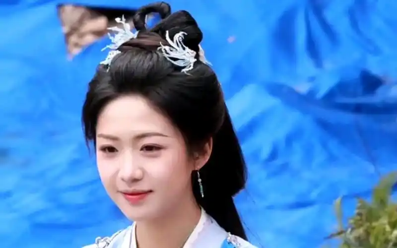 【向涵之】仙台有树路透,被可爱到了