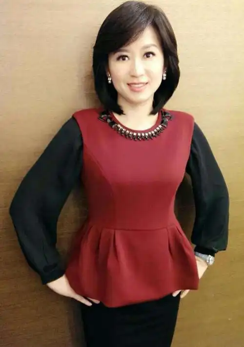 周玉琴(中国台湾中天新闻主播)_摘编百科