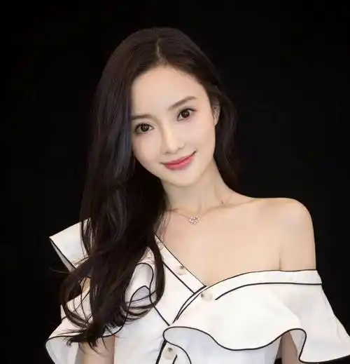 李小璐与主持人马智宇恋情曝光?