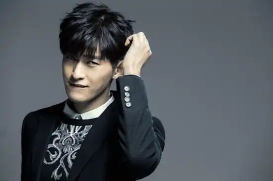 张翰新女友疑似曝光网友你怎么又找一个郑爽你怎么看