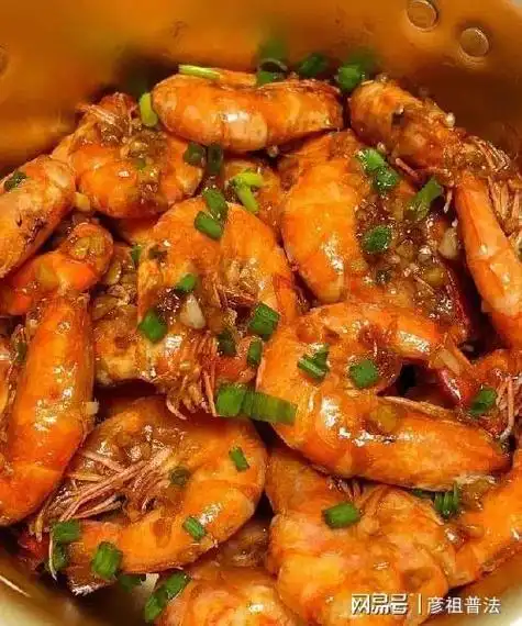 年夜饭的油焖大虾不要乱放调料教你正宗做法好吃到壳都不剩