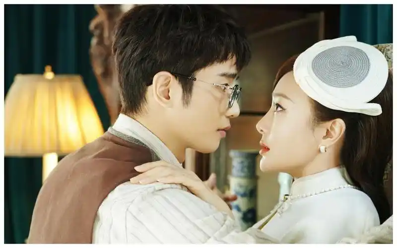 酒窝暖男刘以豪搭档秦岚浪漫撒糖暖男特质在线被认证