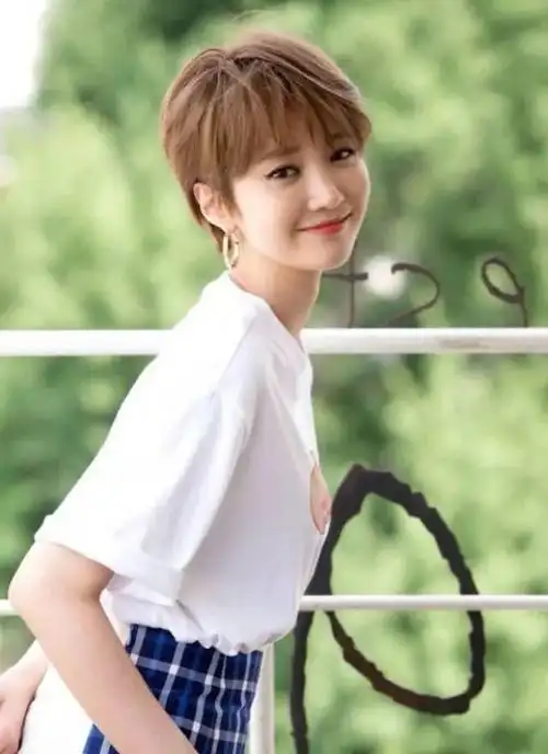 蔡依林剪短发后气场秒变1米8,你到底适不适合短发?看这篇就够了!