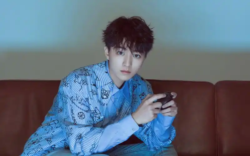 tfboy组合六周年高清图片桌面壁纸