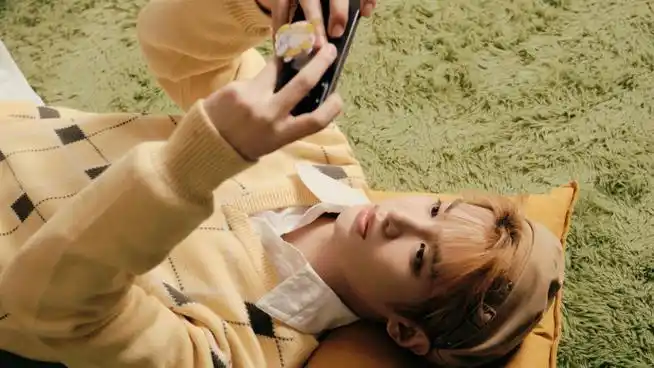 黄明昊小黄蛋#  你的可爱小黄蛋justin上线  奶黄小贾可爱治愈萌涣怂